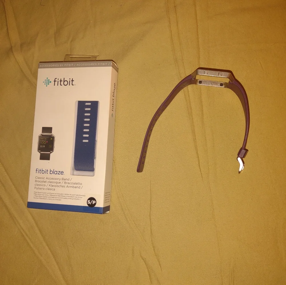 fitbit new owned blue